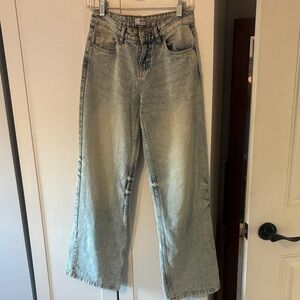 Light Wash Straight Leg Jeans